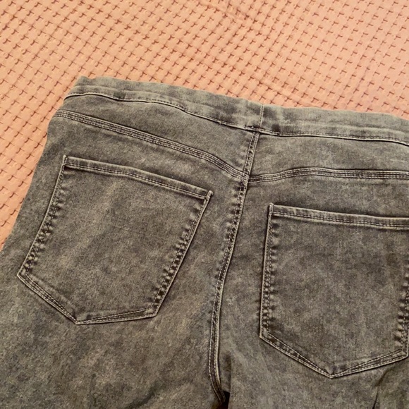 H&M Jeggings - Picture 3 of 5